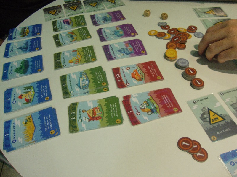http://www.ludopedia.com.br/uploads/01/012/7rzw6c.jpg
