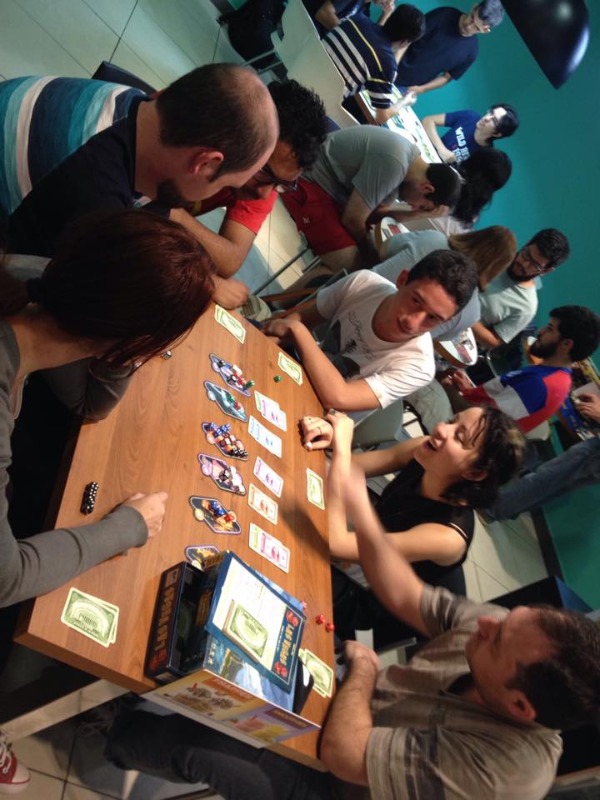 https://www.ludopedia.com.br/uploads/01/123/qa31a0.jpg