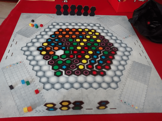 https://www.ludopedia.com.br/uploads/01/246/vf8zpe.png