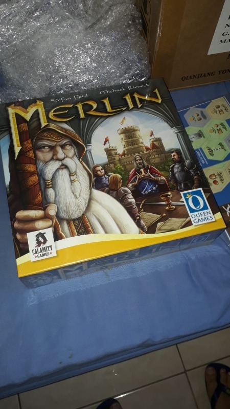 https://www.ludopedia.com.br/uploads/01/276/dke8us.jpg