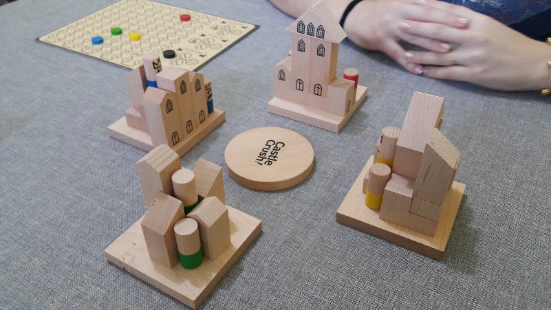 https://www.ludopedia.com.br/uploads/01/369/5wn9o4.jpg