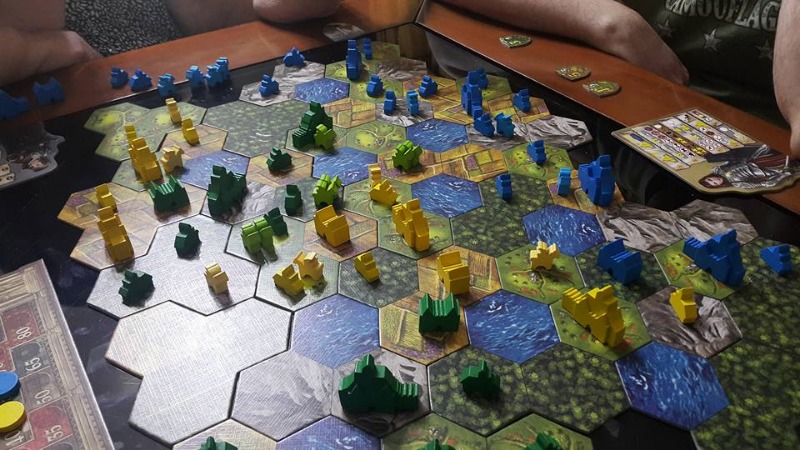 https://www.ludopedia.com.br/uploads/01/551/ozcpta.jpg