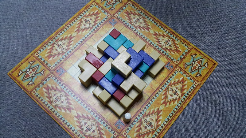 https://www.ludopedia.com.br/uploads/01/603/kjm57o.jpg