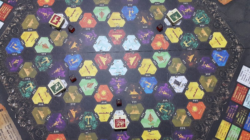 https://www.ludopedia.com.br/uploads/01/697/ynht69.jpg