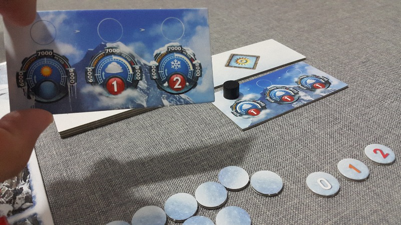 https://www.ludopedia.com.br/uploads/01/749/f2n79a.jpg