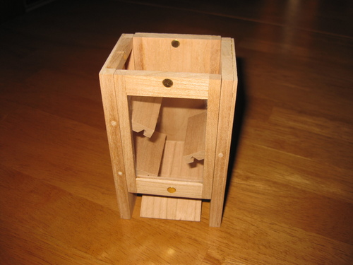 https://www.ludopedia.com.br/uploads/01/793/1l5tuy.jpg